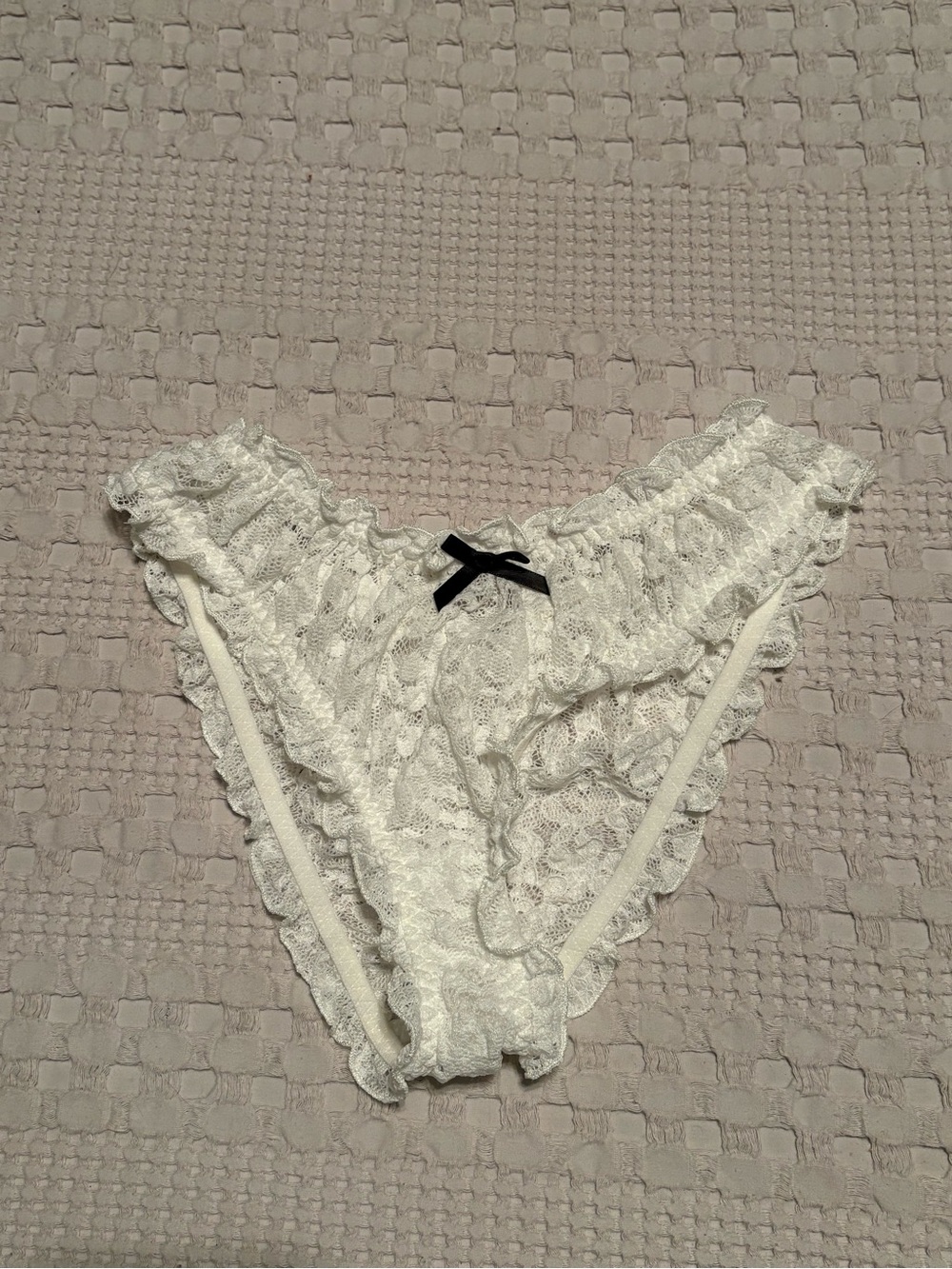 For Love & Lemons brand new XS White Lace Bikini Brief with Black Bow